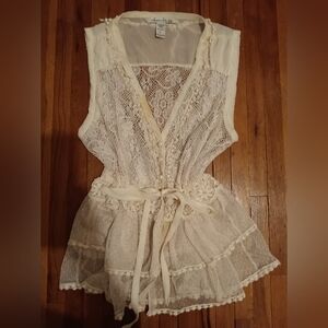 Cream Lace Sleeveless Romper